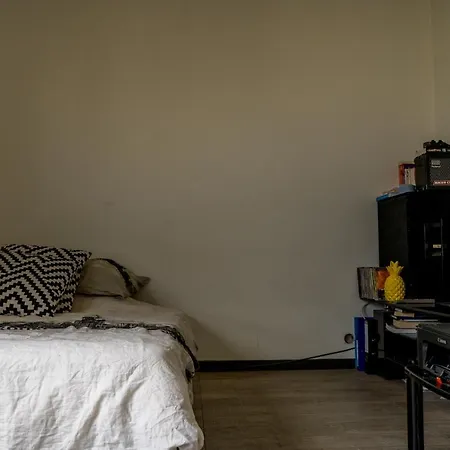 Studio Spacieux Et Calme + Parking Souterrain Apartment Paris