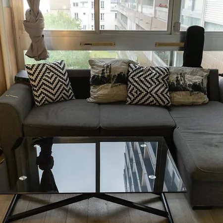 Studio Spacieux Et Calme + Parking Souterrain Apartment Paris